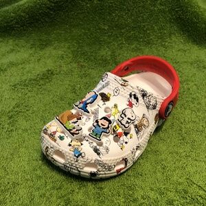 Peanuts Crocs Unisex Child Clogs Shoes Size 7 Preowned